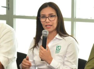IMSS niega a paciente medicinas para combatir cáncer de pulmón